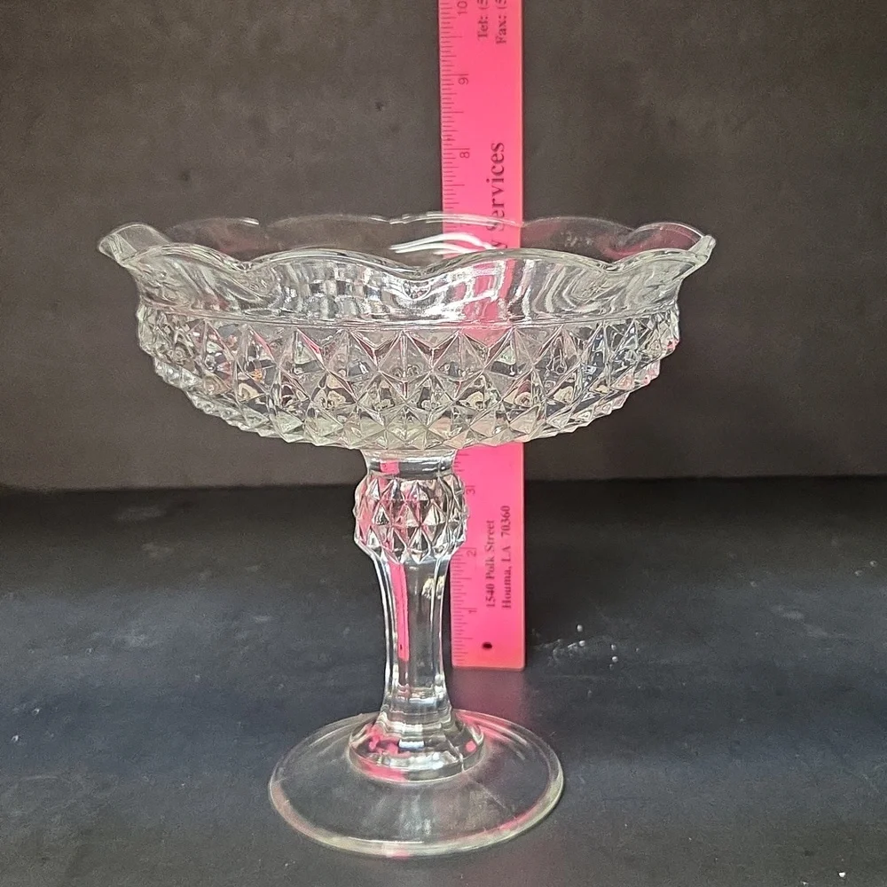 Vintage Indiana Diamond Point Pedestal Compote Dish Pegged Votive Holder scallop
